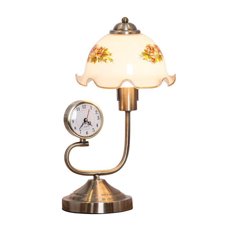 Florvella – rustik blomsterbordslampe med skrå krystal