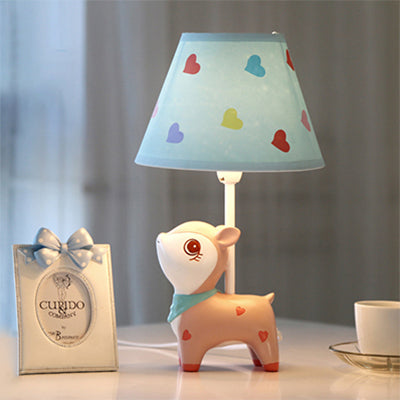 Deerina – Yndig lyserød Sika Deer Lampe