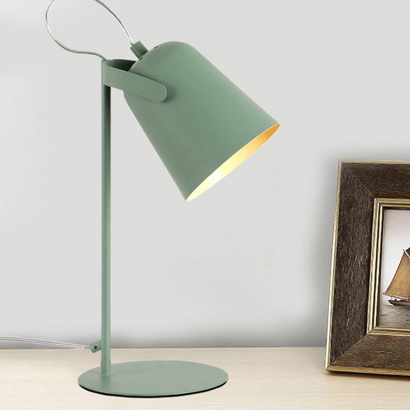 GlowShade - Justerbar Macaron Metallic skrivebordslampe