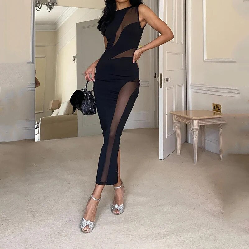 Cecily - Stilfuld ærmeløs kjole i mesh