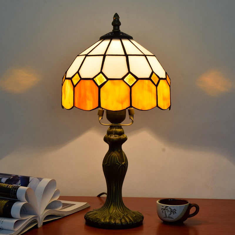 Velmira | Vintage Glow bordlampe med gul gitterskærm