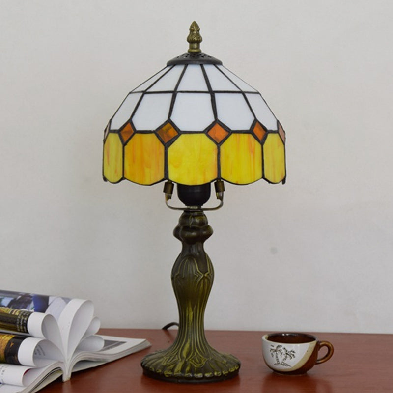 Velmira | Vintage Glow bordlampe med gul gitterskærm