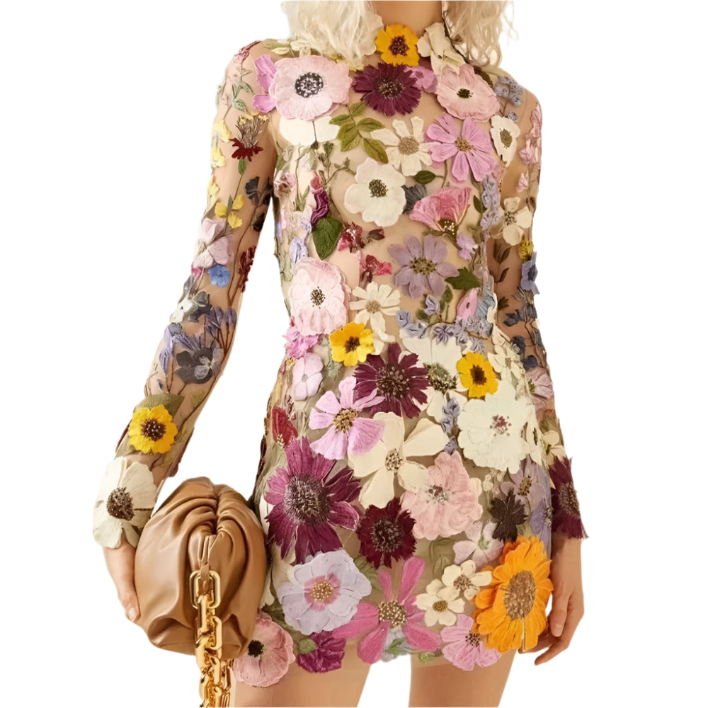 Dina - Elegant minikjole med høj hals og lange ærmer