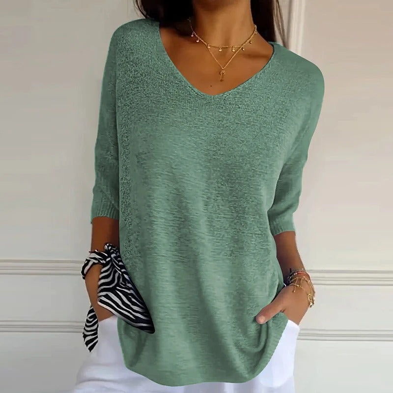 Ava - Afslappet pasform V-hals halværmet top