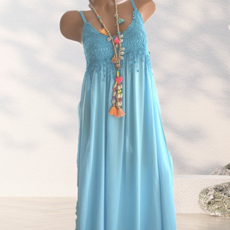 Georgette - Ensfarvet camisolekjole med blonder