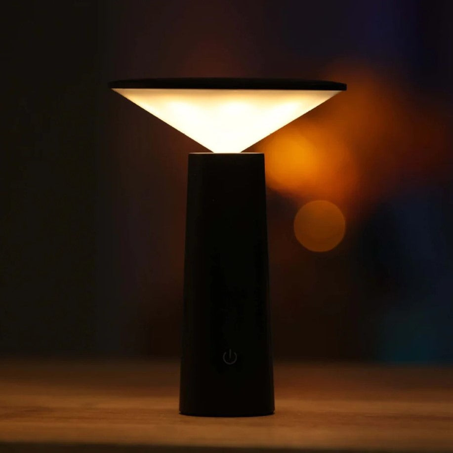 LumiFlex – Justerbar trådløs bordlampe med 360° rotation