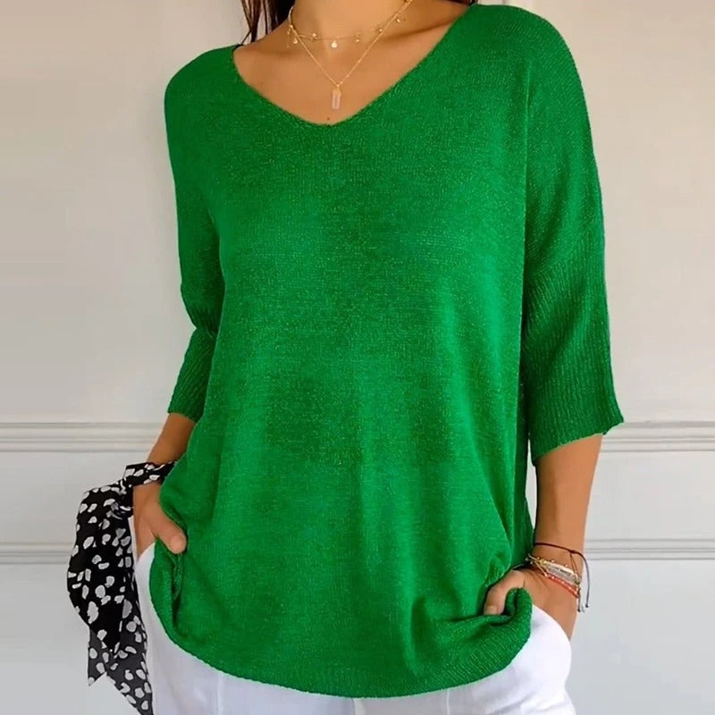 Ava - Afslappet pasform V-hals halværmet top