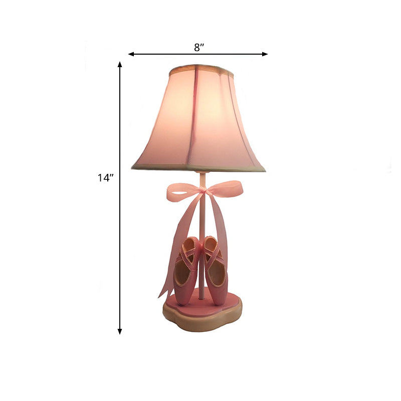 BalletBloom – Pink børnebordlampe med bånd charme