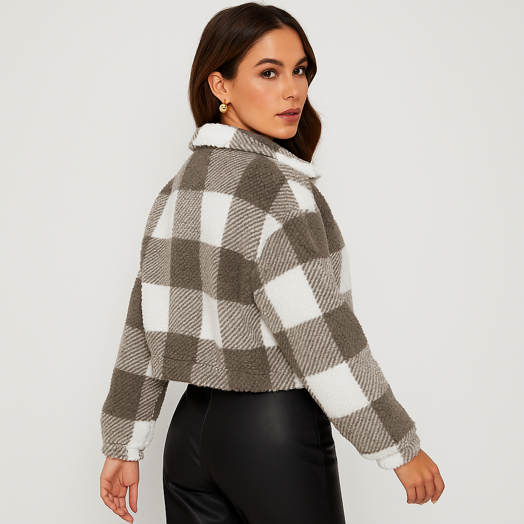 Sabine | Damejakke med ternet teddyfleece, lynlås og lange ærmer