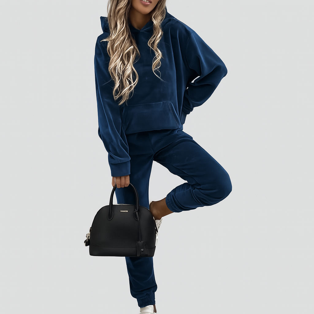 Dame 2-delt fritidsdragt – ensfarvet hættetrøje med kængurulomme og slim fit joggingbukser