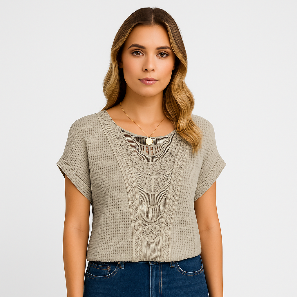 Viola - Chic Elegance Blonde Top