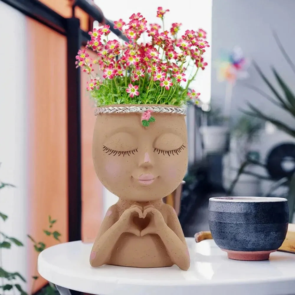 BloomScape - Kunstneriske blomsteransigter til trendy interiør