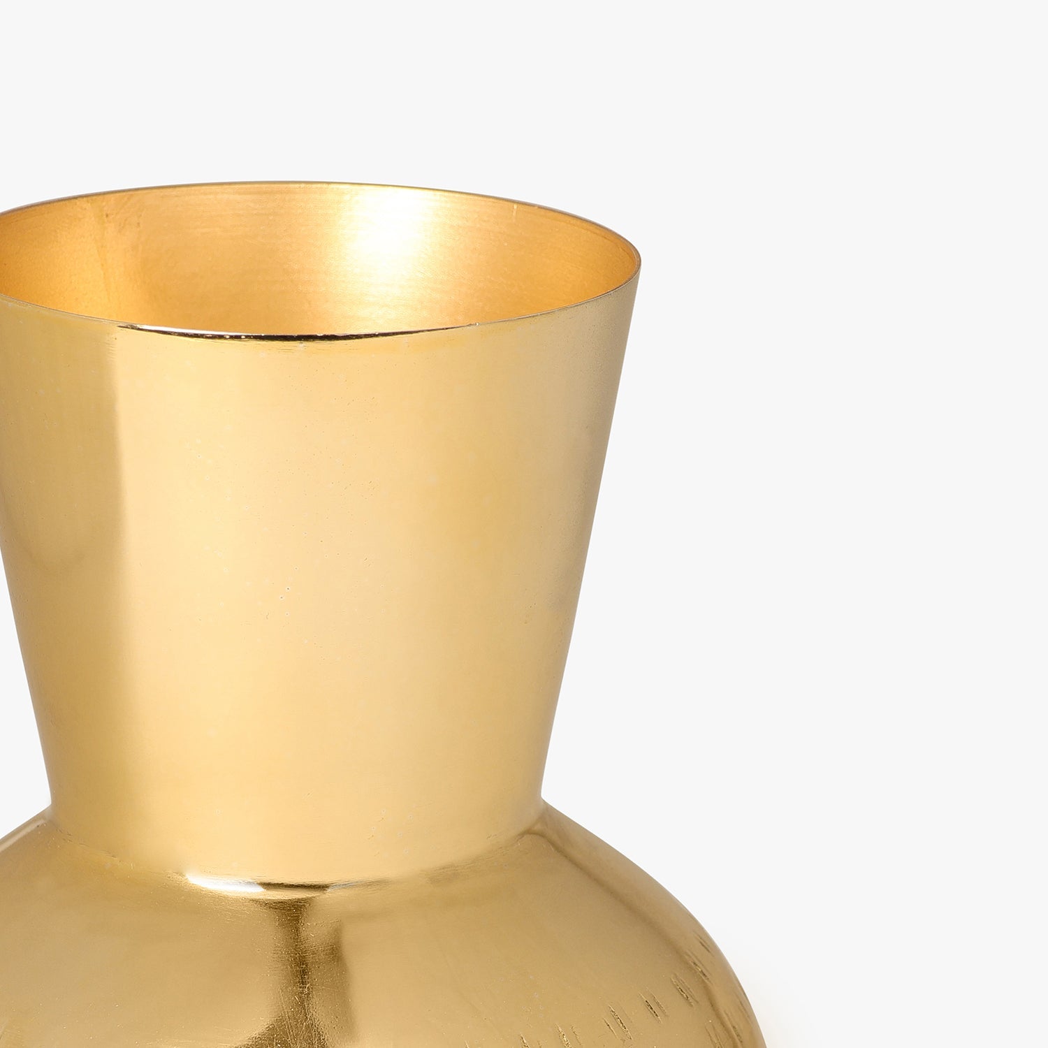 Elarya - Vase med gyldne udstråling