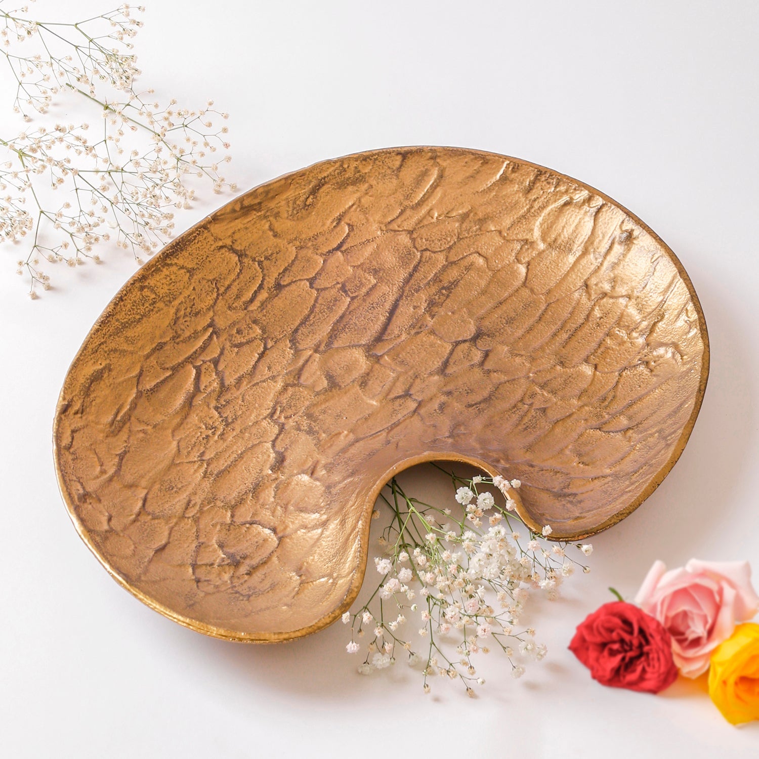 Caelora – Luksus guldtekstureret dekorativ bakke