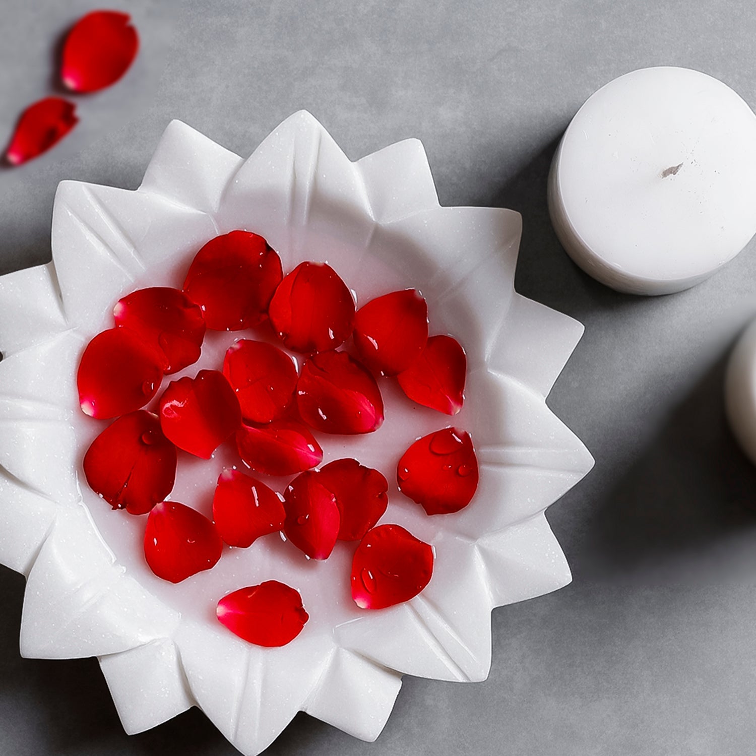 Lunetra – Elegant hvid geometrisk keramisk skål