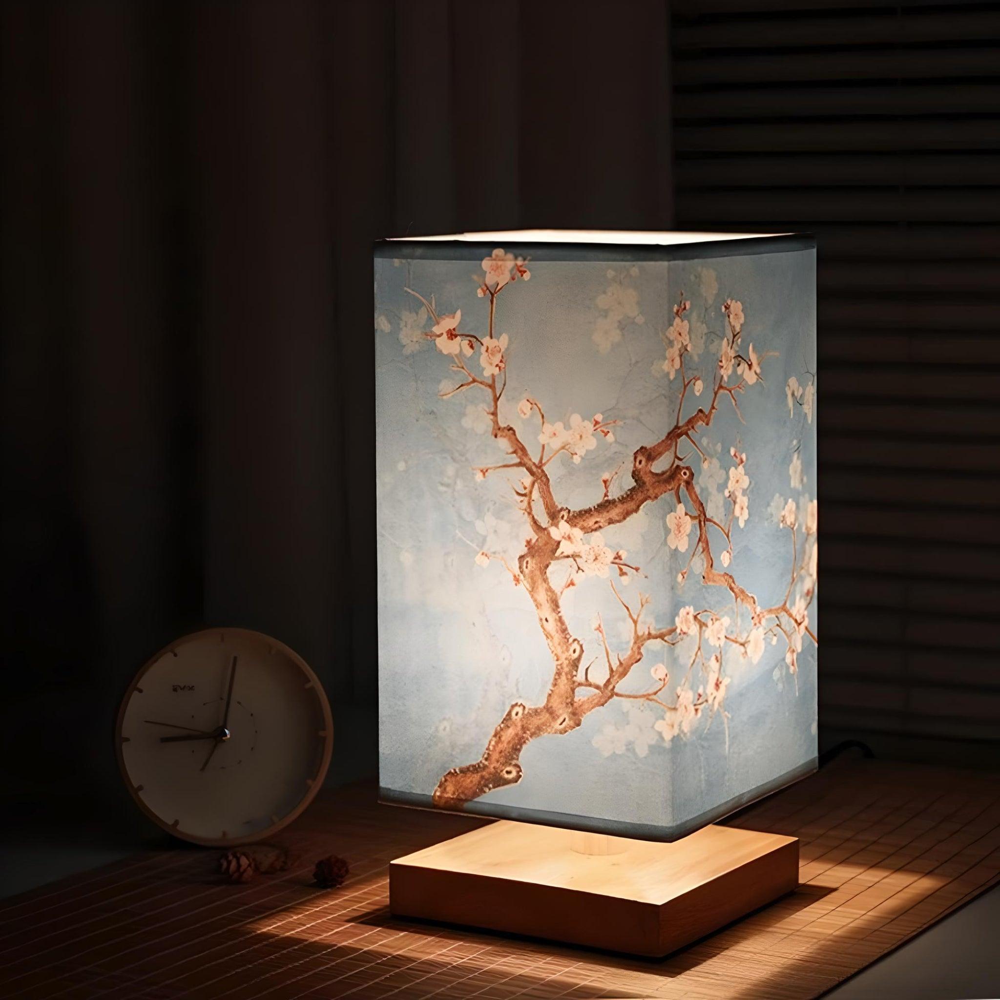 SakuraLight – Dæmpbar bordlampe i japansk stil