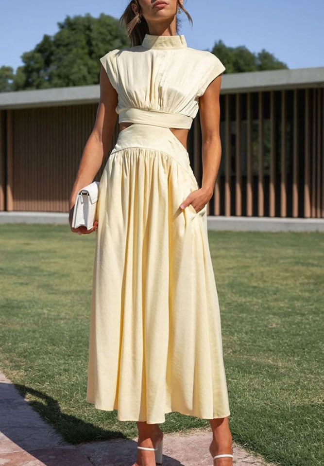 Mille - Midikjole med skildpaddehalsudskæring