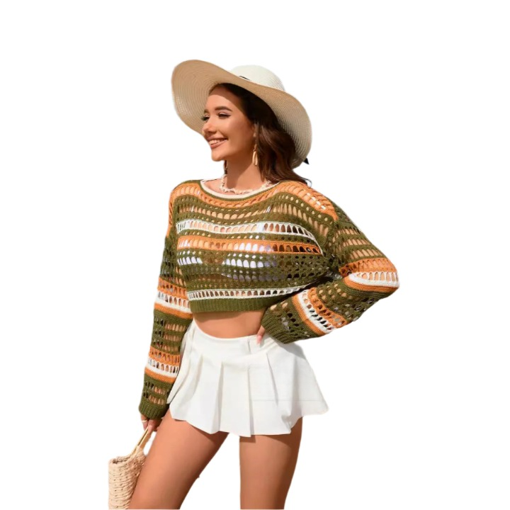 Alicia – Strandcover med sexet hulstribet design til bikini