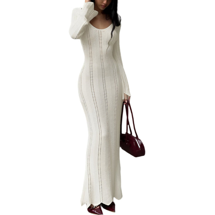 Zaria - Elegant strikkjole med brede ærmer