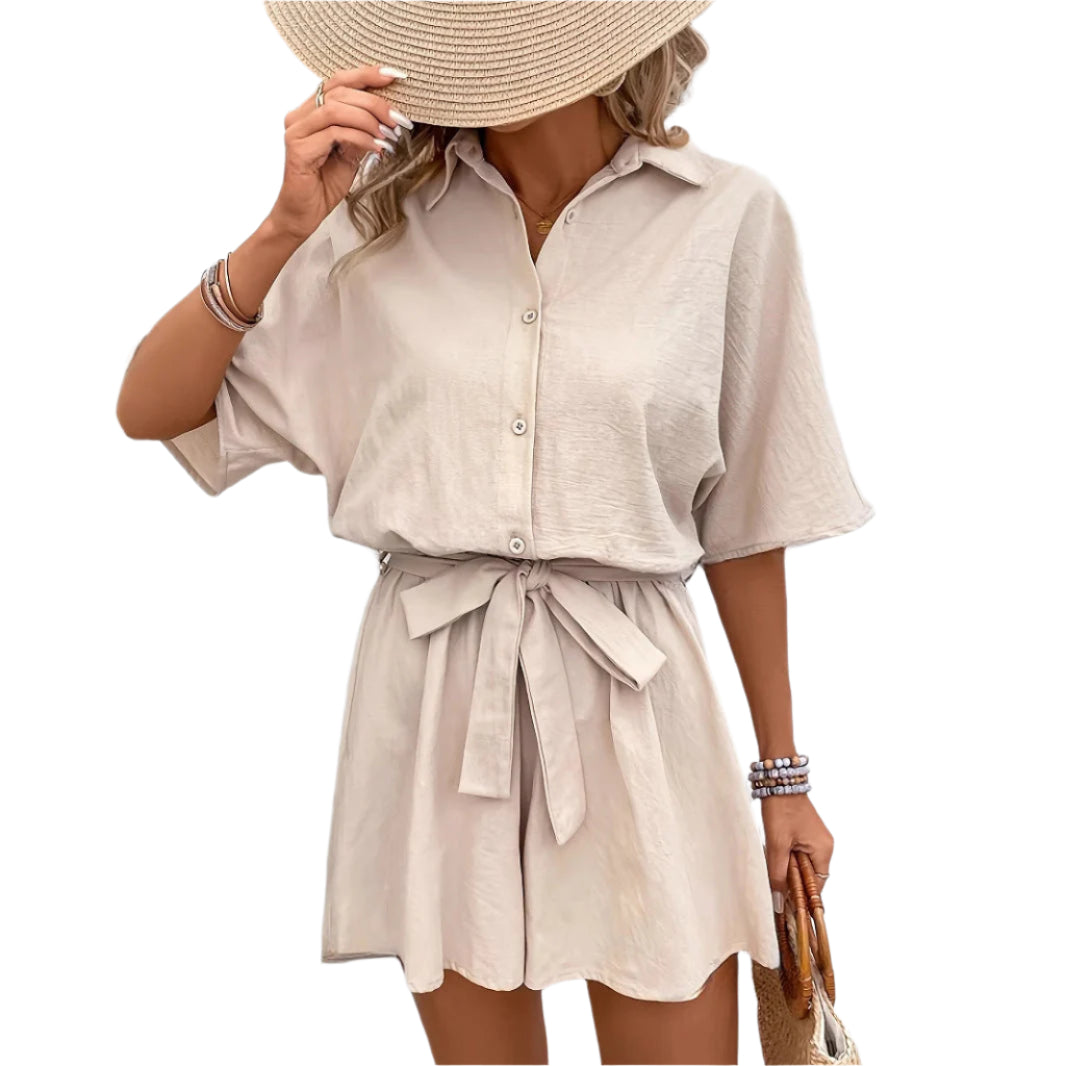 Kortney – Button-down jumpsuit med bælte i taljen