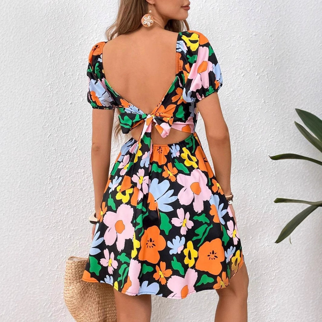 Dianna - printet strandkjole med lanterneærmer