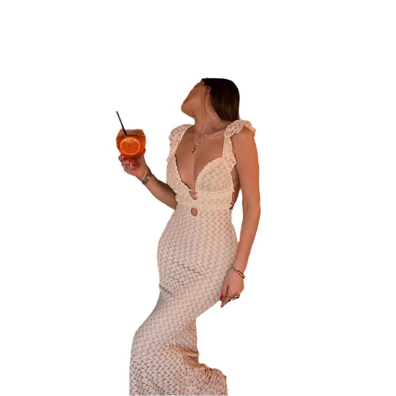 Mira-rose - Innovativ bodycon-kjole med udskæring