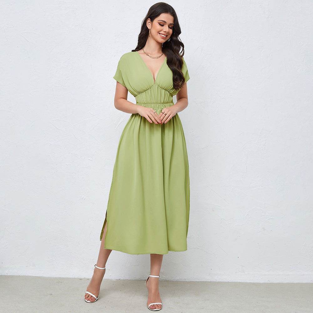 Kaila - Elegant v-hals med høj slids sommerkjole