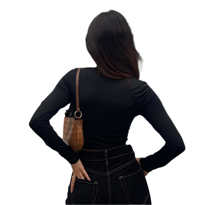 Yvonne - Lokkende udskæring omslagstop