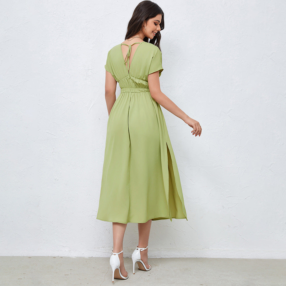 Kaila - Elegant v-hals med høj slids sommerkjole