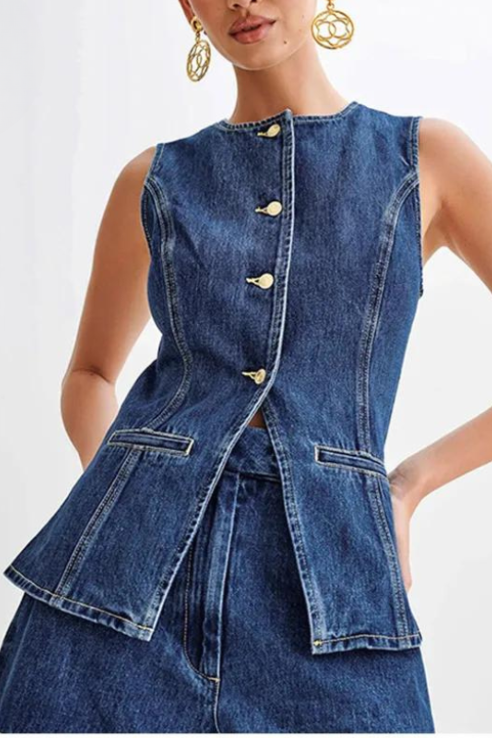 Ali | Sæt i to dele