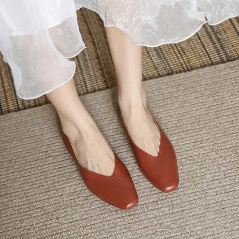 Mathilde - Tidløse damepumper