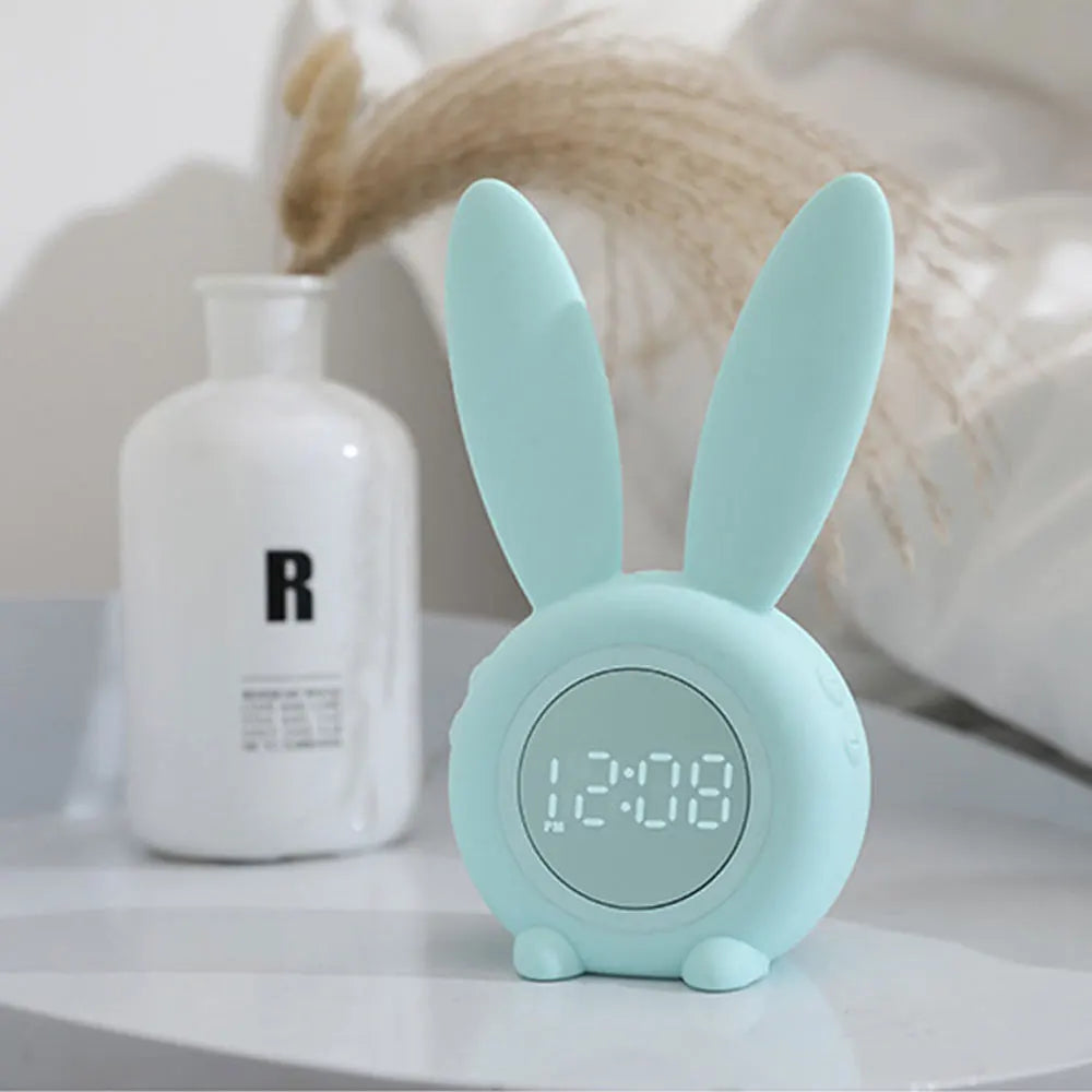 GlowBunny – Yndigt kaninvækkeur med blødt LED-lys og display