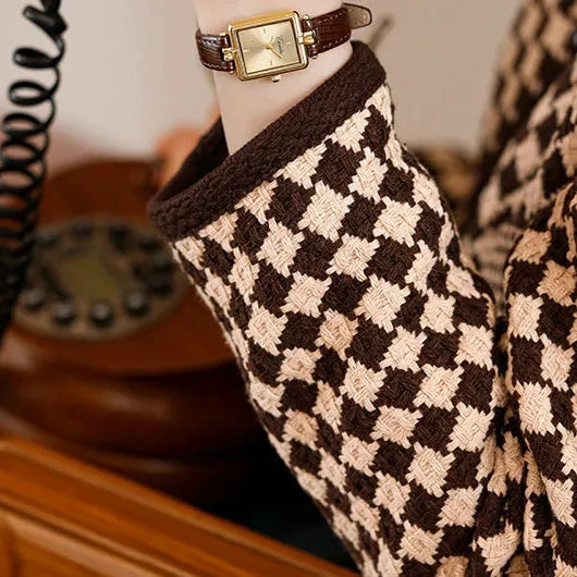 Svana - Elegant guldskive quartz ur