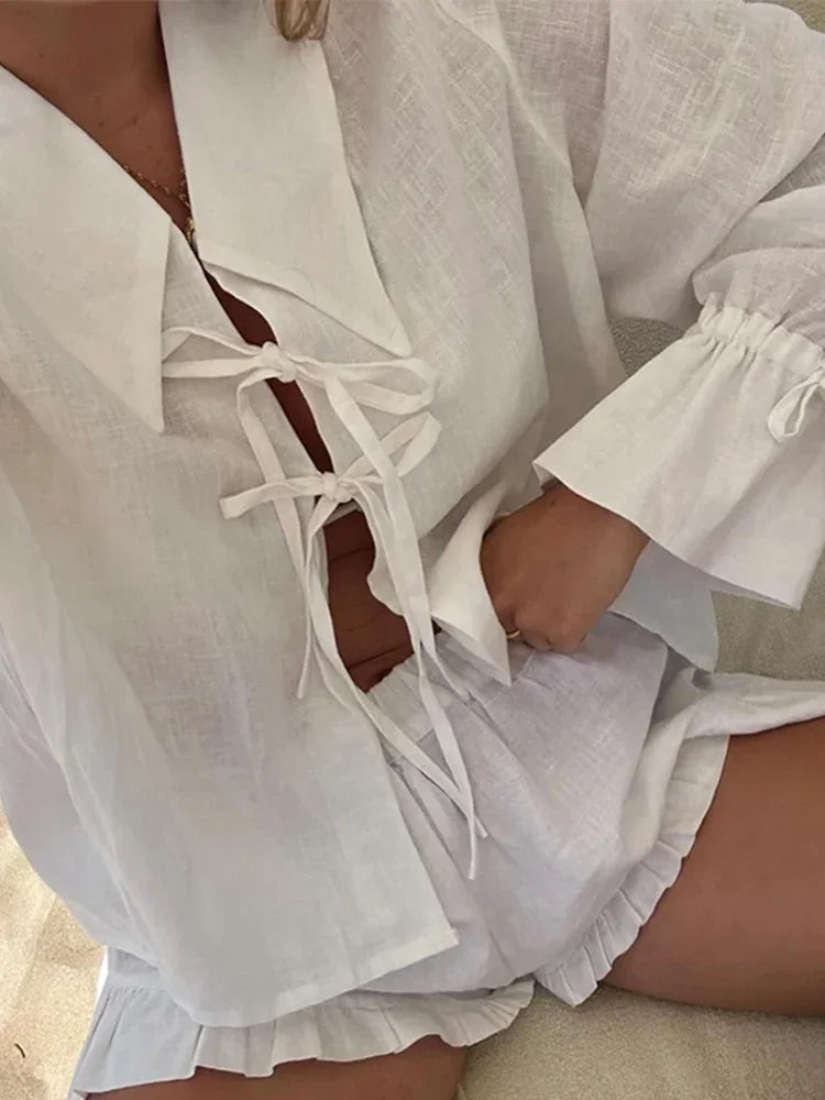 Melina - Stilfuldt sæt med skjorte og shorts