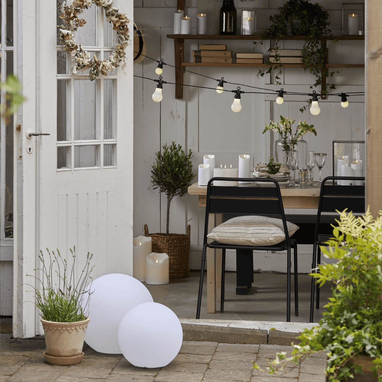 Candora – Hvidt LED-søjlelys