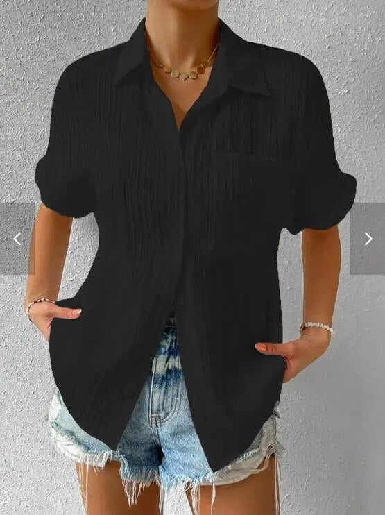 Gabriela - Afslappet plisseret skjorte med revers