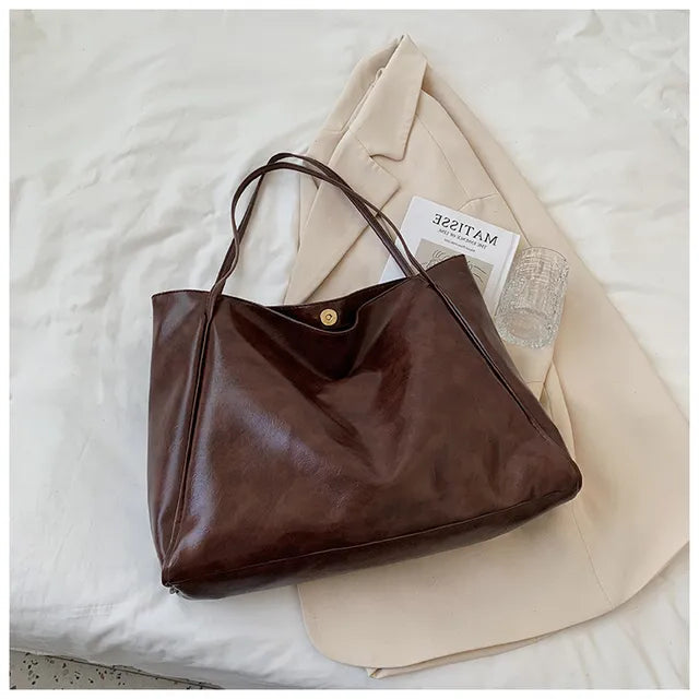 Raye - Stilfuld skuldertaske med stor kapacitet