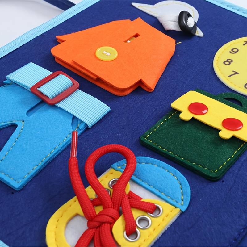 Engagerende Montessori-aktivitetsbog til småbørn – Øv finmotorik med snørebånd, trykknapper og spænder