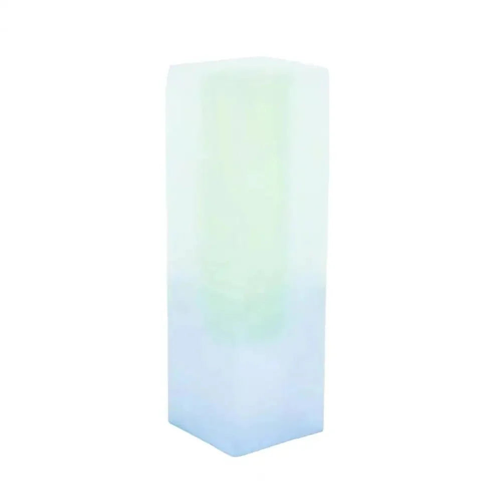 GradientGlow - Krystal Cuboid Vase