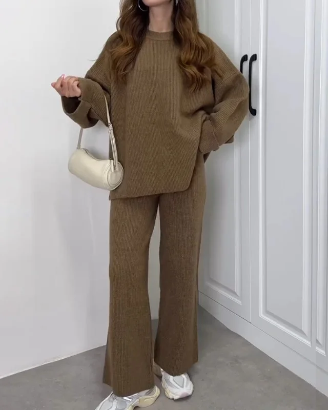 Nicola - Afslappet todelt sæt med crewneck-trøje og bukser