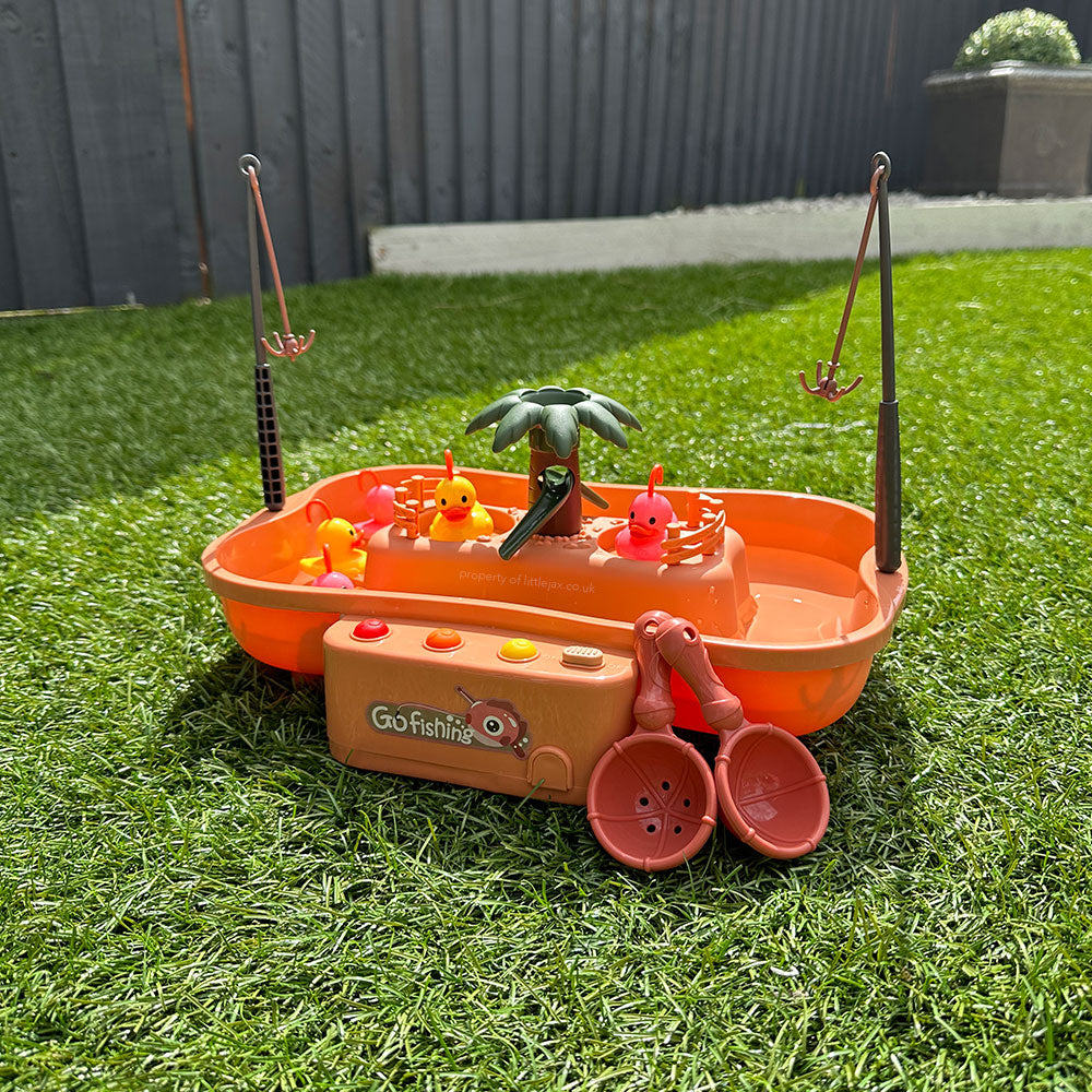 Splash & Catch – Interaktivt vandfiskespil til børn, der fremmer koordination og fantasi