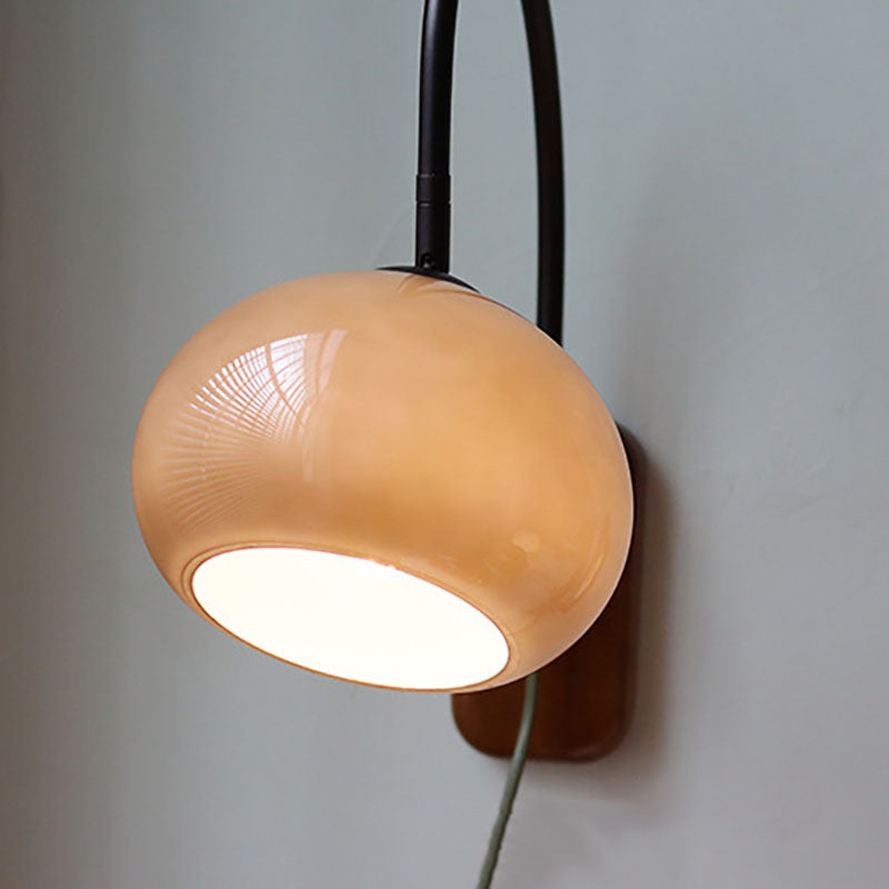 European Design Væglampe i glas og massivt træ