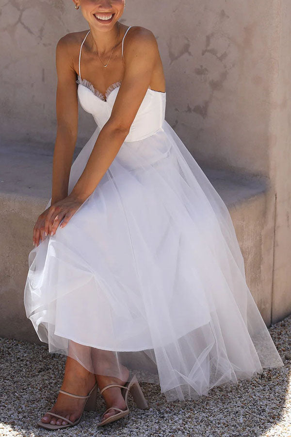 Laura - Elegant maxikjole uden ryg