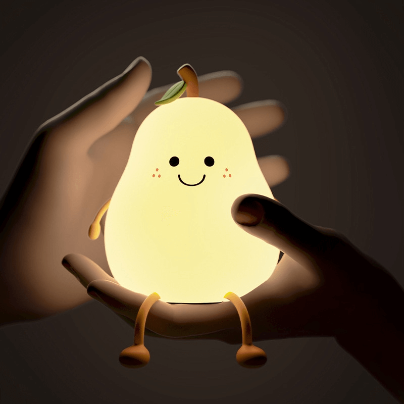 PearGlow | Natlys sød bordlampe