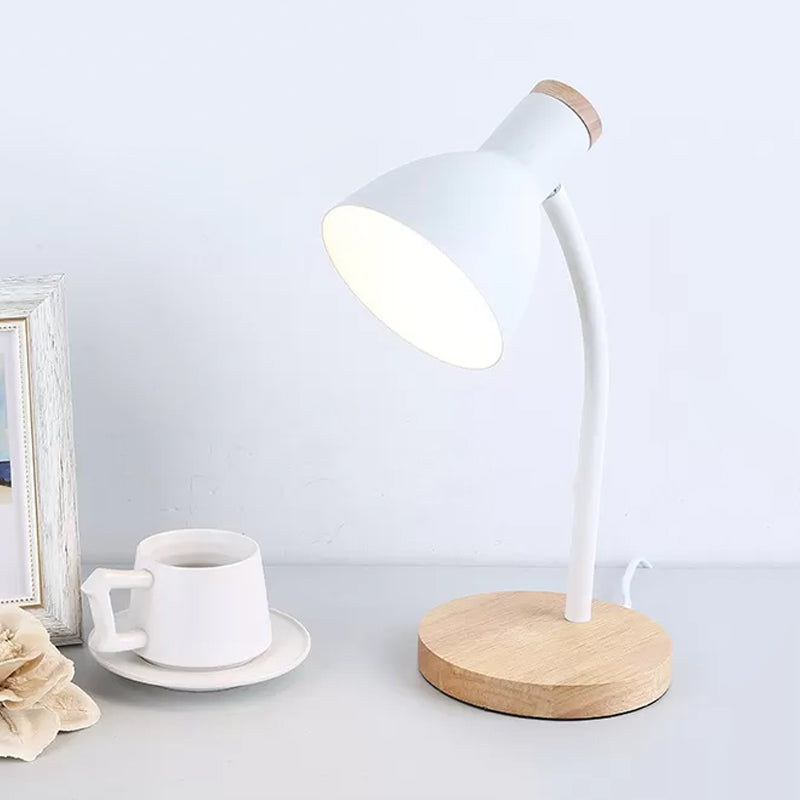 LumaBend | Slank LED-bordlampe med fleksibel hals og træfod