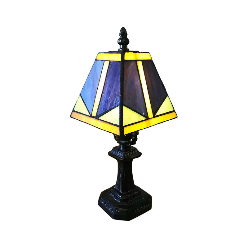 Lustria – Vintage-inspireret Tiffany glas skrivebordslampe