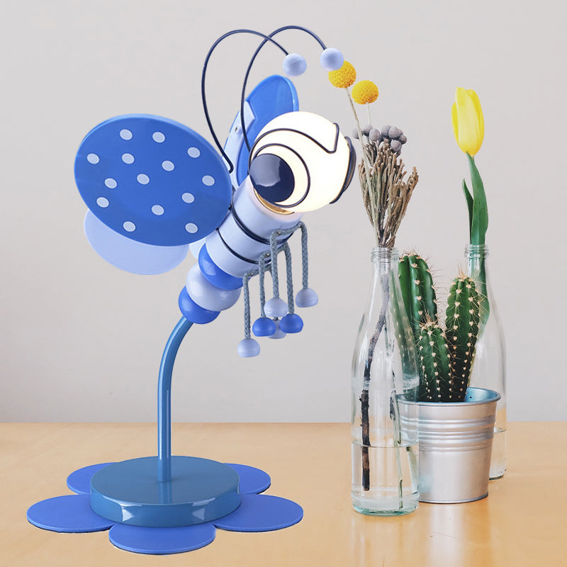 Beedle – Finurlig Bee Natbordslampe