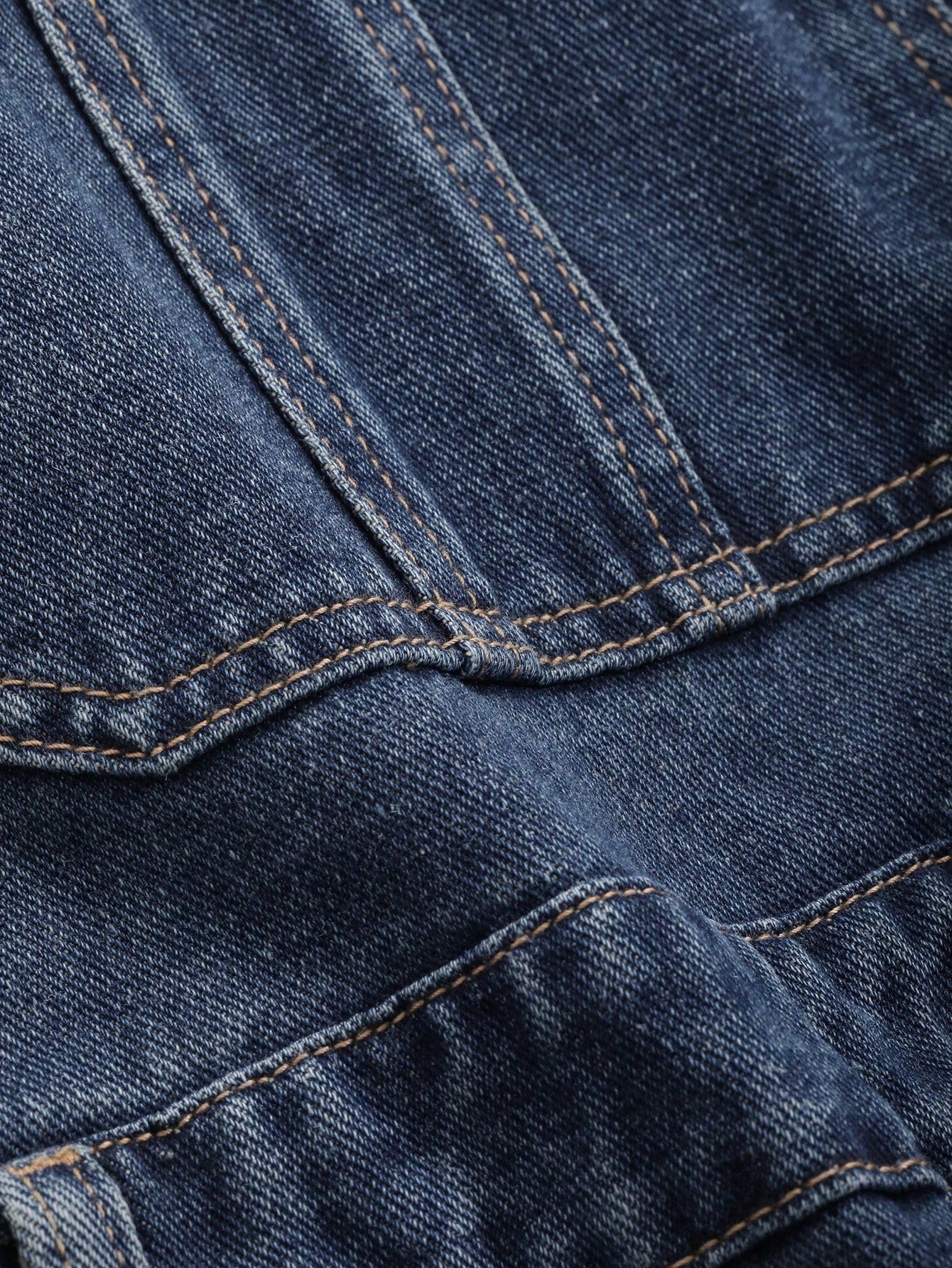 Tilde - Designet denim-jumpsuit med løs pasform til kvinder