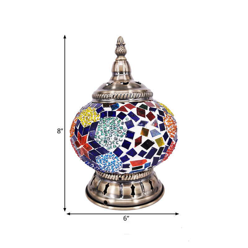 Globerra – Indviklet Globe-farvet glaslampe