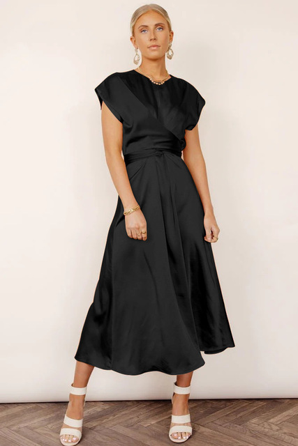 Athena - Elegant Crossover Satin Kjole